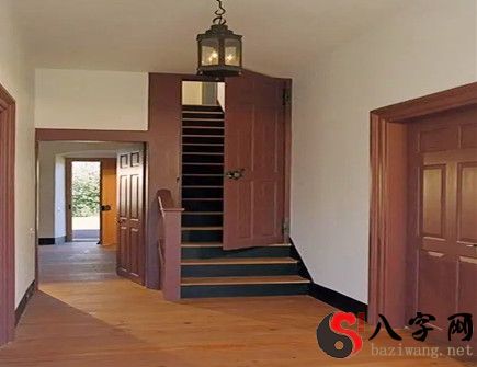 家中门多了风水好吗