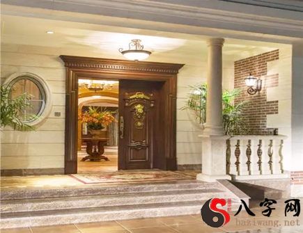 别墅进户门在西南方风水如何