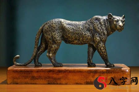 豹子摆饰的风水含义